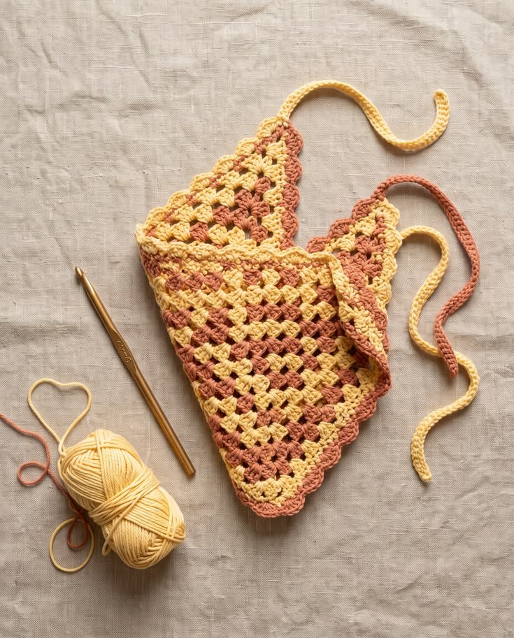 Crochet Triangle Bandana